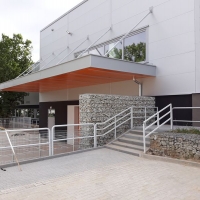 4-small_001-2.jpg